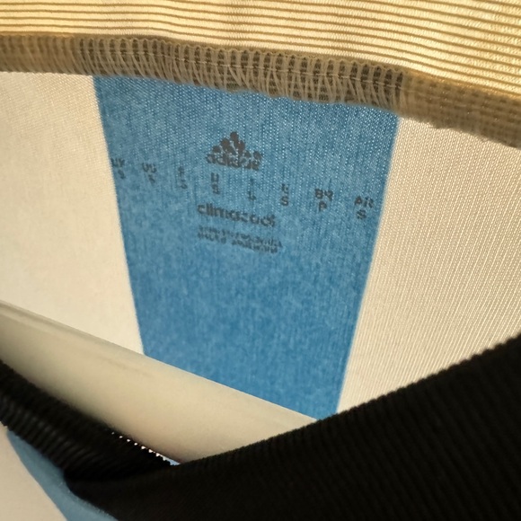 2014 Argentina World Cup Jersey size small - Picture 1 of 3